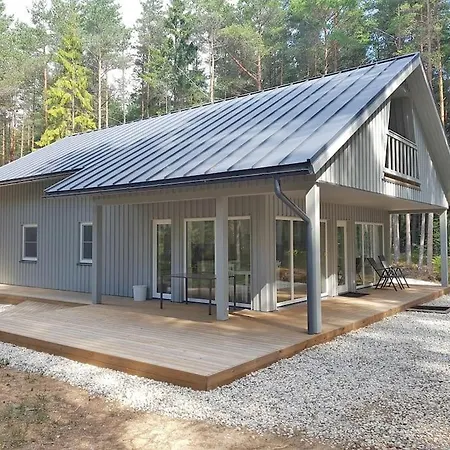 Puraviku Puhkemaja Casa vacanze Elbiku
