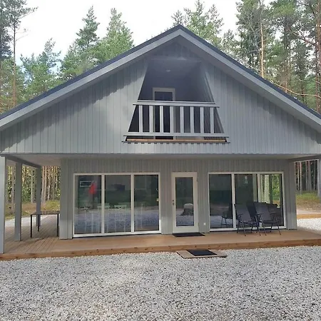 Puraviku Puhkemaja Casa vacanze Elbiku